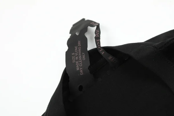 Friends Tee Black Red