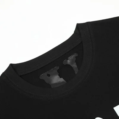 26587_4 Staple Tee Black Red