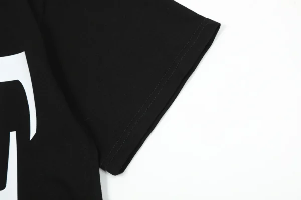 26587_5 Staple Tee Black Red