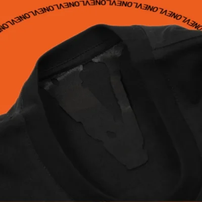 BBB Association Tee Black In Rhinestone